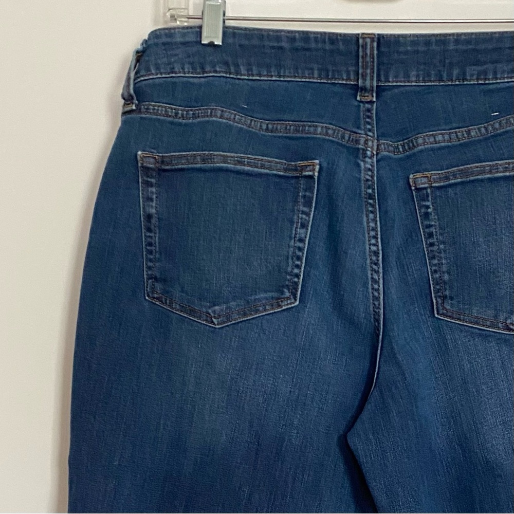 St John’s Bay Girlfriend Size 12 Petite Blue Jeans - Picture 8 of 10